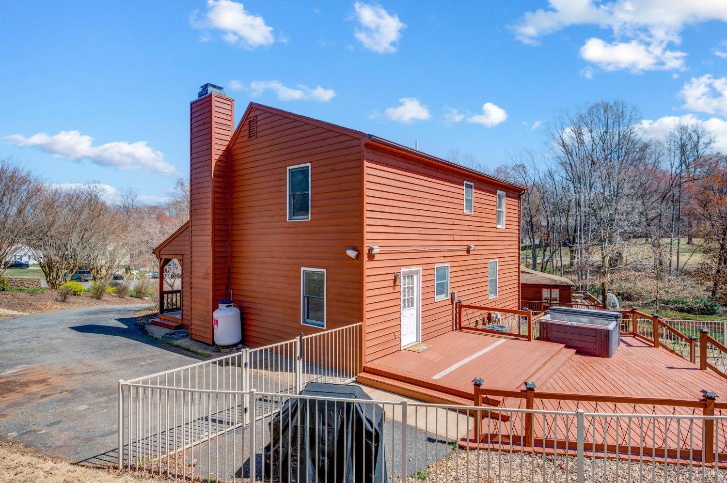 121 Laurel Lane, Lynchburg, Virginia image 7