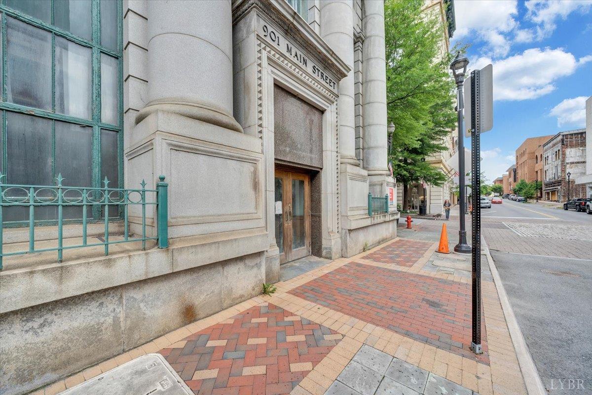 Lynchburg, Virginia 24504, United States, ,Commercial,Active,129804