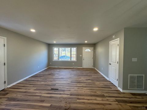 Tiny photo for 328 Cheyenne Drive, Lynchburg, VA 24502 (MLS # 363577)