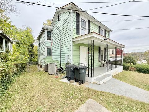 Tiny photo for 419 Florida Avenue, Lynchburg, VA 24501 (MLS # 362772)