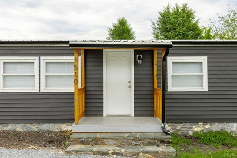 Tiny photo for 1510 Suburban Road, Lynchburg, VA 24501 (MLS # 366631)