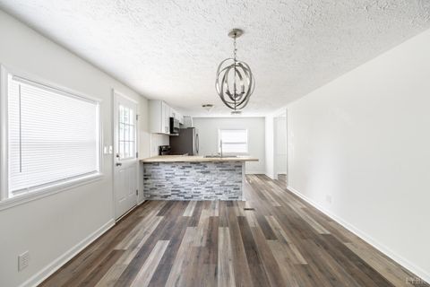 Tiny photo for 1510 Suburban Road, Lynchburg, VA 24501 (MLS # 366631)