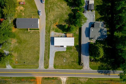Tiny photo for 1510 Suburban Road, Lynchburg, VA 24501 (MLS # 366631)