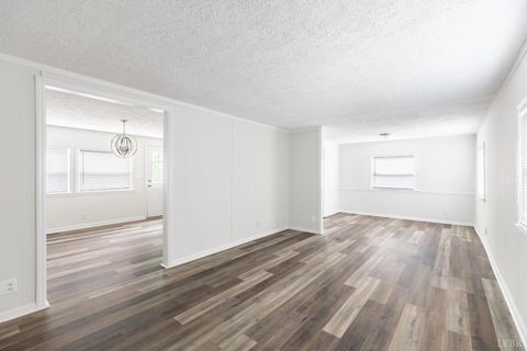 Tiny photo for 1510 Suburban Road, Lynchburg, VA 24501 (MLS # 366631)