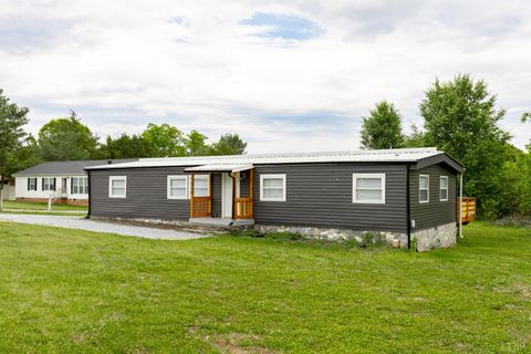Tiny photo for 1510 Suburban Road, Lynchburg, VA 24501 (MLS # 366631)