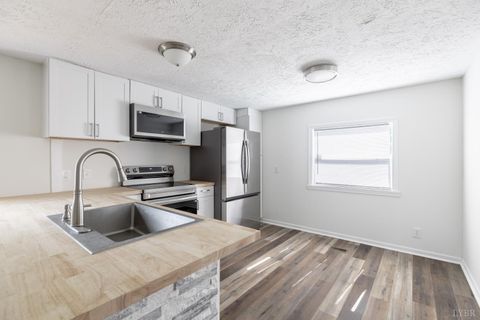 Tiny photo for 1510 Suburban Road, Lynchburg, VA 24501 (MLS # 366631)