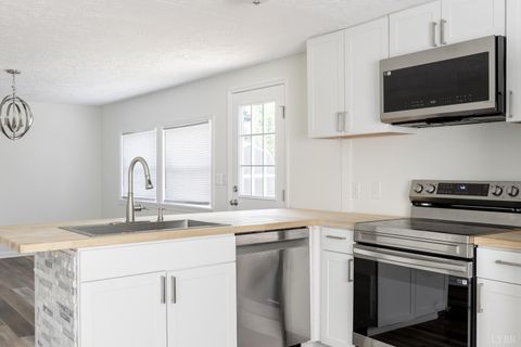 Tiny photo for 1510 Suburban Road, Lynchburg, VA 24501 (MLS # 366631)