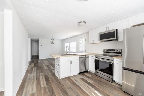 Tiny photo for 1510 Suburban Road, Lynchburg, VA 24501 (MLS # 366631)