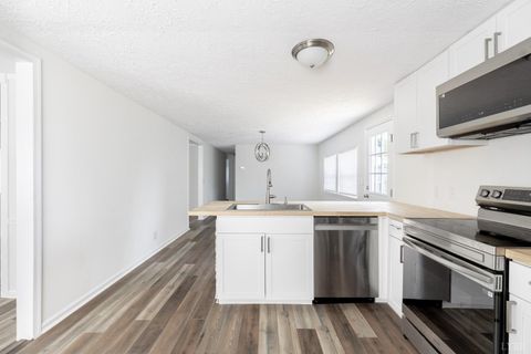 Tiny photo for 1510 Suburban Road, Lynchburg, VA 24501 (MLS # 366631)
