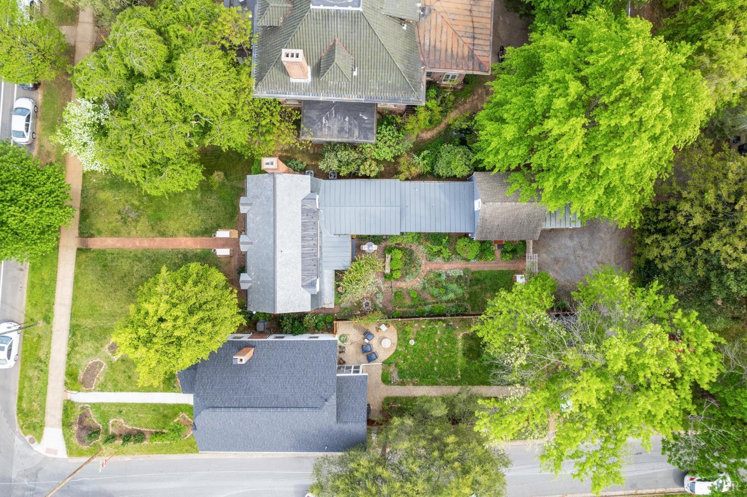 2703 Rivermont Avenue, Lynchburg, Virginia image 10