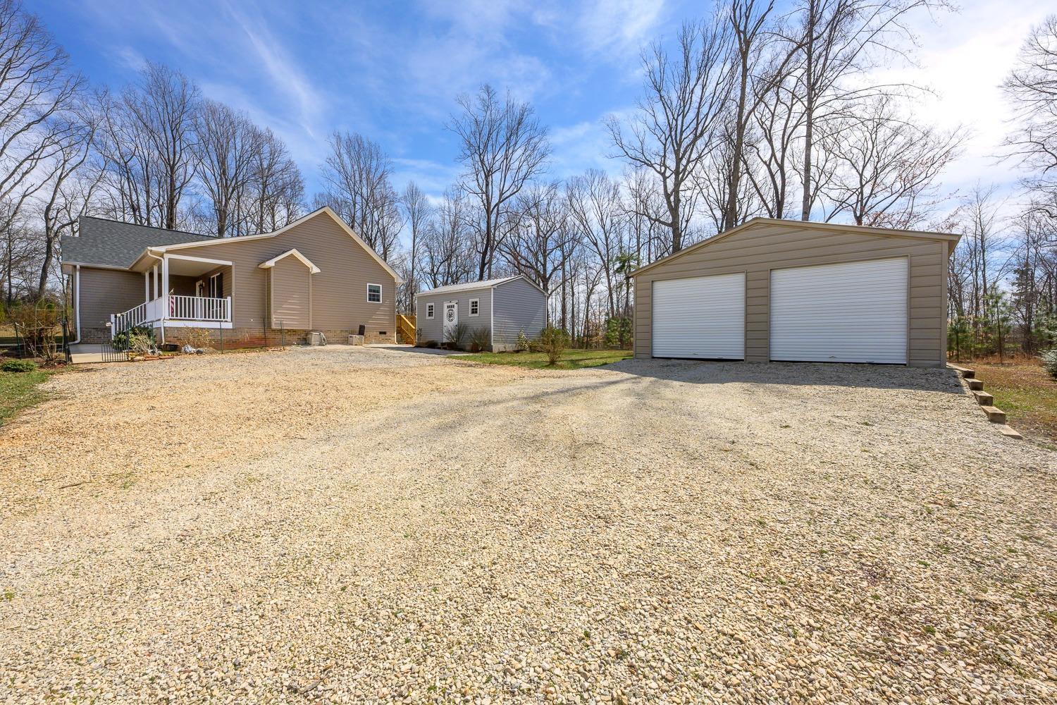 4178 Horseshoe Road, Appomattox, Virginia image 2
