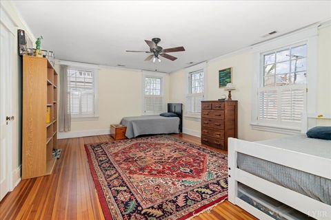 Tiny photo for 201 Harrison Street, Lynchburg, VA 24504 (MLS # 365061)