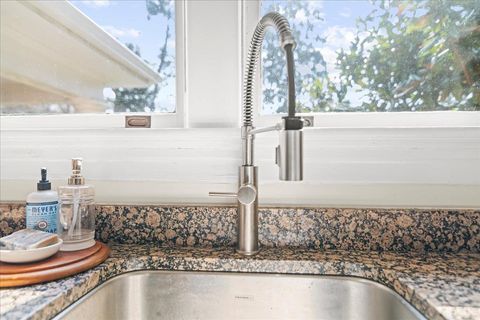 Tiny photo for 201 Harrison Street, Lynchburg, VA 24504 (MLS # 365061)