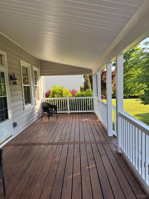 Tiny photo for 301 Mullbury Place, Lynchburg, VA 24502 (MLS # 366470)