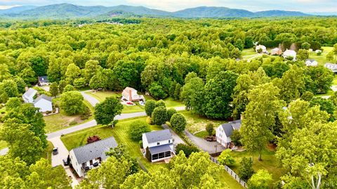 Tiny photo for 301 Mullbury Place, Lynchburg, VA 24502 (MLS # 366470)
