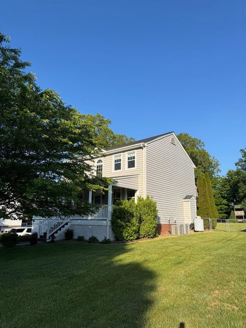 Tiny photo for 301 Mullbury Place, Lynchburg, VA 24502 (MLS # 366470)