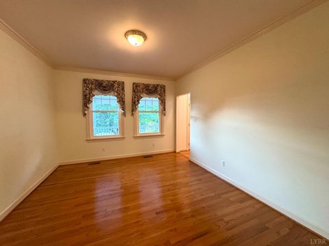 Tiny photo for 301 Mullbury Place, Lynchburg, VA 24502 (MLS # 366470)