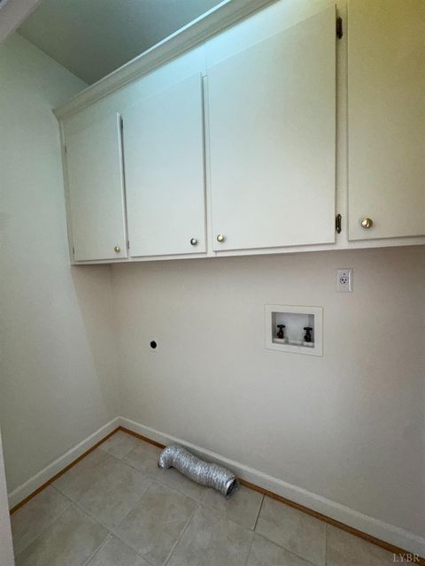 Tiny photo for 301 Mullbury Place, Lynchburg, VA 24502 (MLS # 366470)