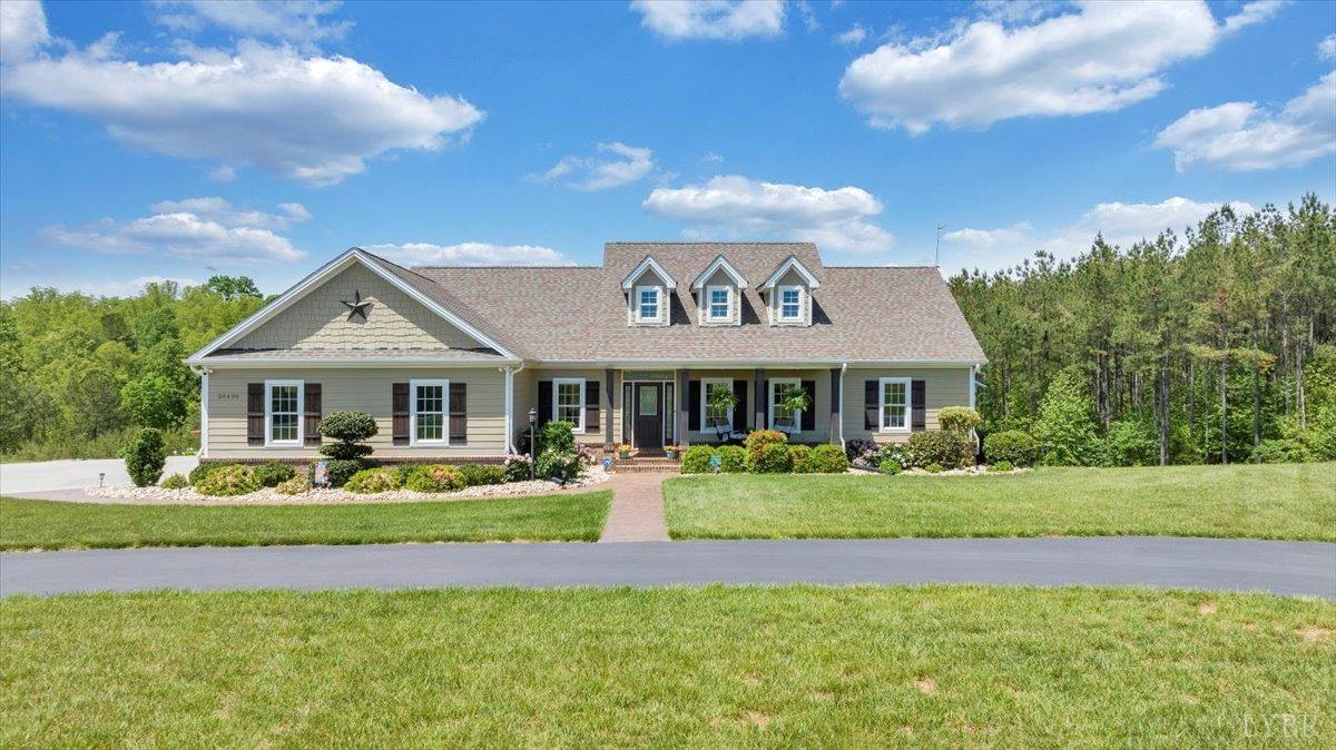 20438 Wyatts Way, Evington, Virginia image 3