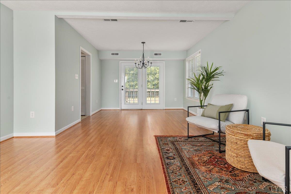260 Russell Springs Drive, Lynchburg, Virginia image 6