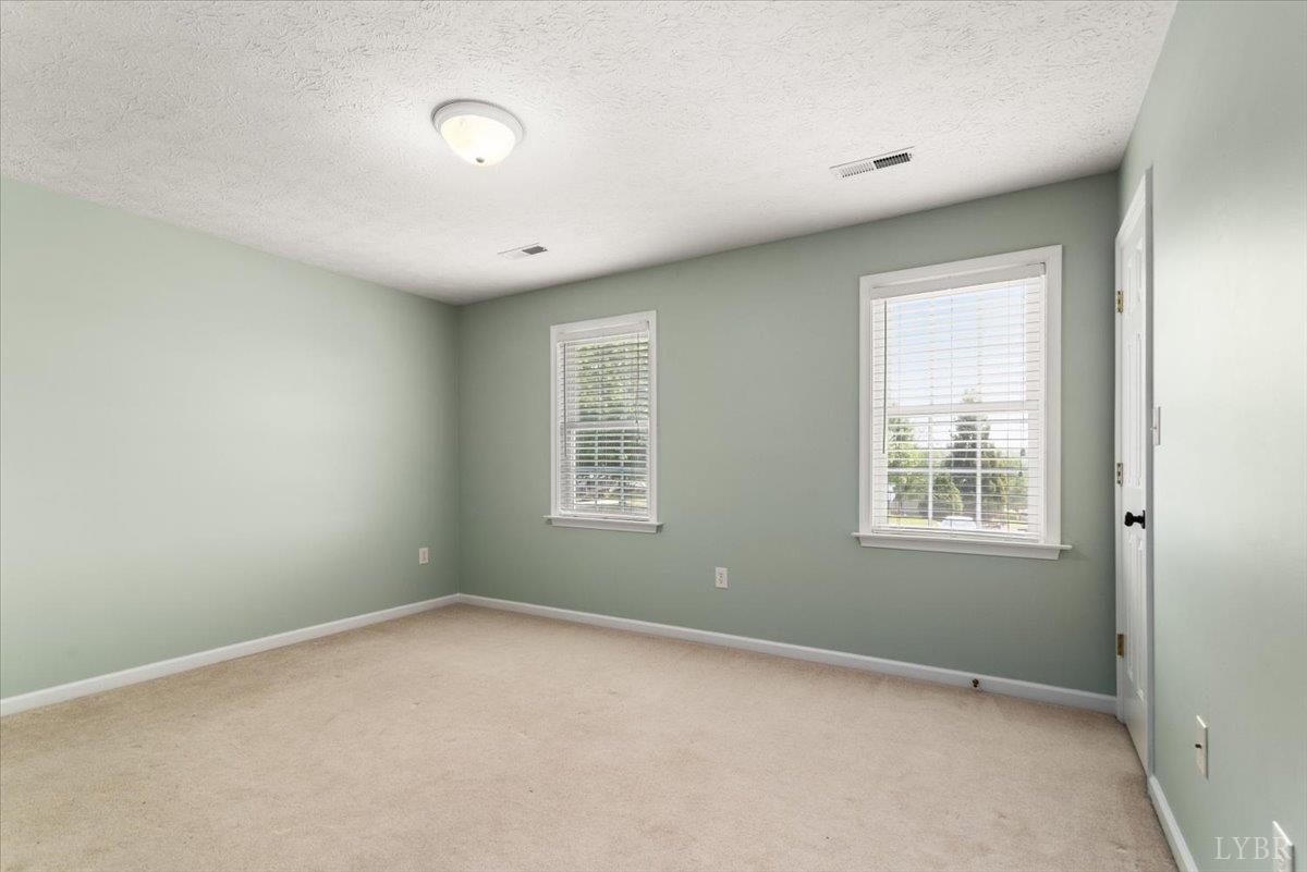 260 Russell Springs Drive, Lynchburg, Virginia image 23