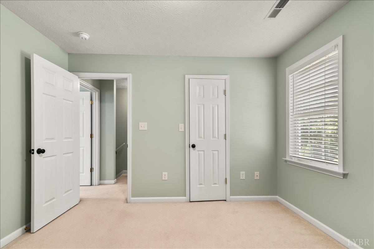260 Russell Springs Drive, Lynchburg, Virginia image 24