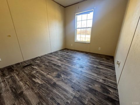 Tiny photo for 390 Bedford Highway, Lynch Station, VA 24571 (MLS # 363258)