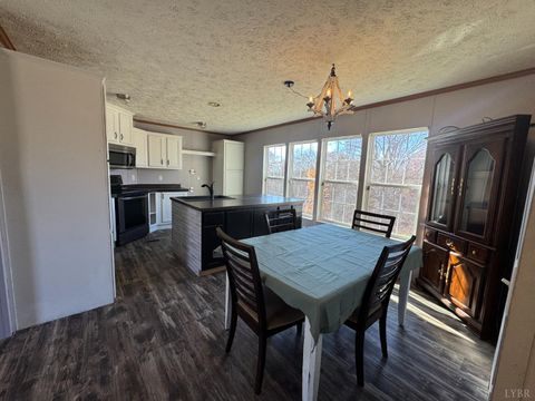 Tiny photo for 390 Bedford Highway, Lynch Station, VA 24571 (MLS # 363258)