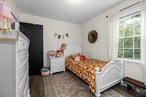 Tiny photo for 250 S Wood Duck Drive, Madison Heights, VA 24572 (MLS # 361776)