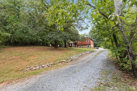 Tiny photo for 250 S Wood Duck Drive, Madison Heights, VA 24572 (MLS # 361776)