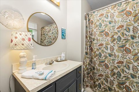 Tiny photo for 250 S Wood Duck Drive, Madison Heights, VA 24572 (MLS # 361776)
