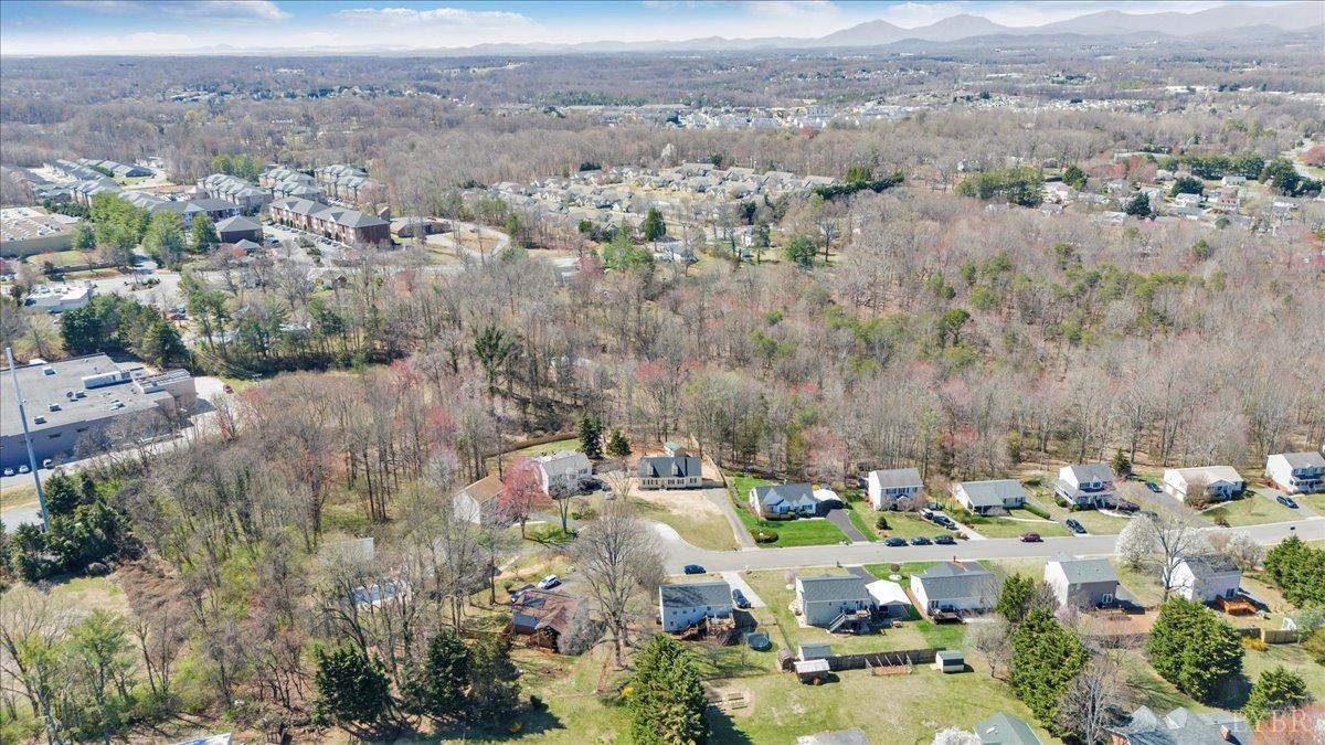 Lynchburg, Virginia 24502, United States, 3 Bedrooms Bedrooms, ,3 BathroomsBathrooms,Residential,Active,94442