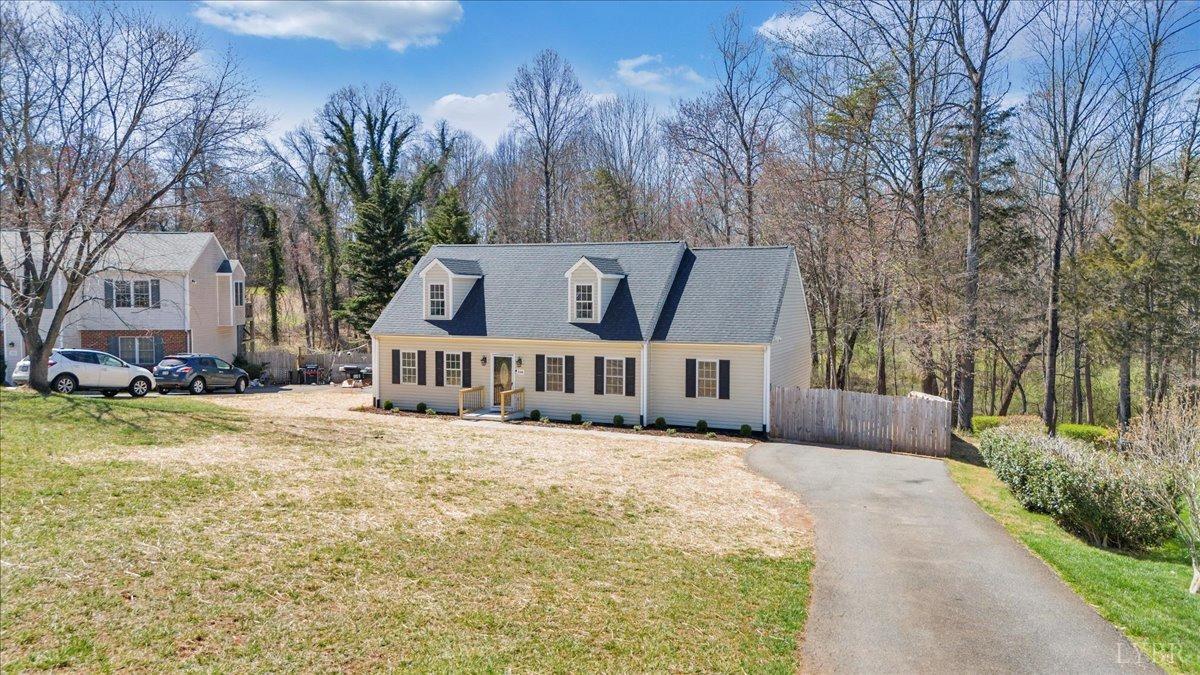 Lynchburg, Virginia 24502, United States, 3 Bedrooms Bedrooms, ,3 BathroomsBathrooms,Residential,Active,94442