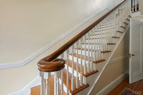 Tiny photo for 1524 Linden Avenue, Lynchburg, VA 24503 (MLS # 364332)