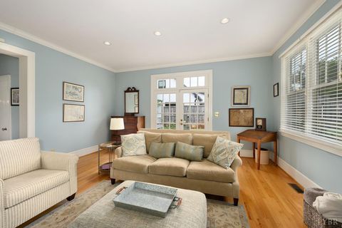 Tiny photo for 1524 Linden Avenue, Lynchburg, VA 24503 (MLS # 364332)