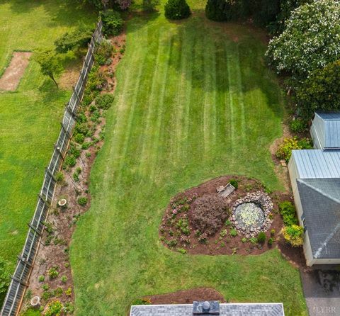 Tiny photo for 1524 Linden Avenue, Lynchburg, VA 24503 (MLS # 364332)