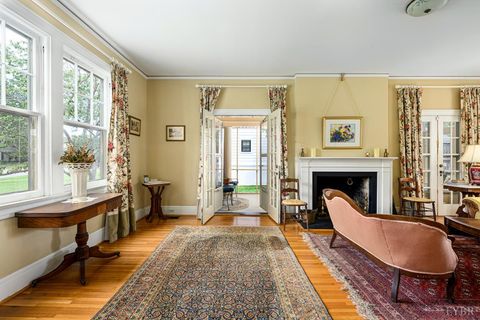 Tiny photo for 1524 Linden Avenue, Lynchburg, VA 24503 (MLS # 364332)