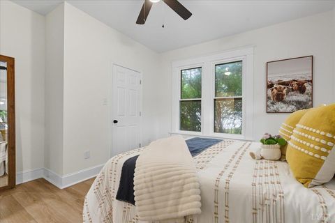 Tiny photo for 490 Oakley Avenue, Lynchburg, VA 24501 (MLS # 362145)