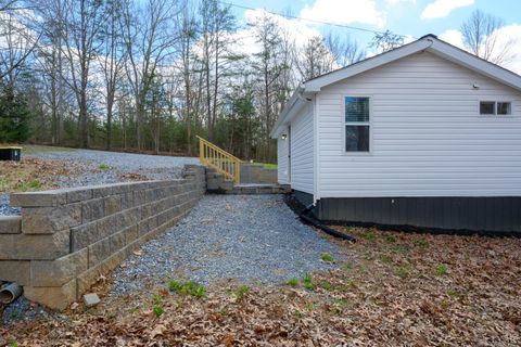 Tiny photo for 453 Plateau Drive, Evington, VA 24550 (MLS # 365079)