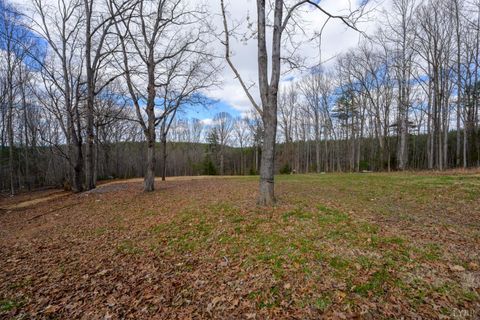 Tiny photo for 453 Plateau Drive, Evington, VA 24550 (MLS # 365079)