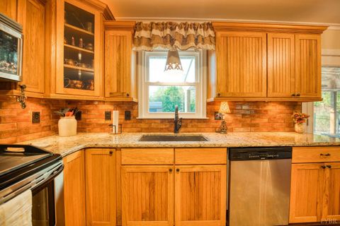 Tiny photo for 2287 Johnson Creek Road, Evington, VA 24550 (MLS # 362259)