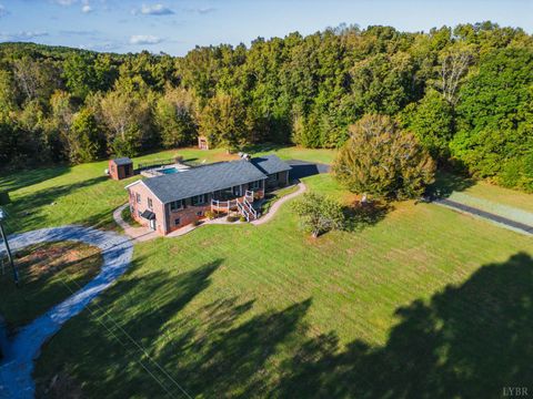 Tiny photo for 2287 Johnson Creek Road, Evington, VA 24550 (MLS # 362259)