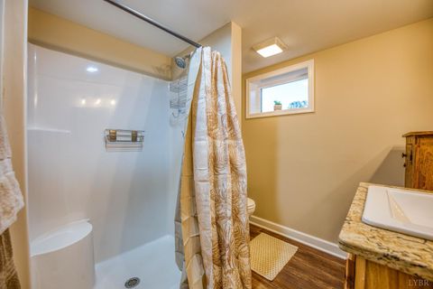 Tiny photo for 2287 Johnson Creek Road, Evington, VA 24550 (MLS # 362259)