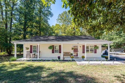 Homes For Sale - 179 Todd Lane<br/> Madison Heights, VA 24572