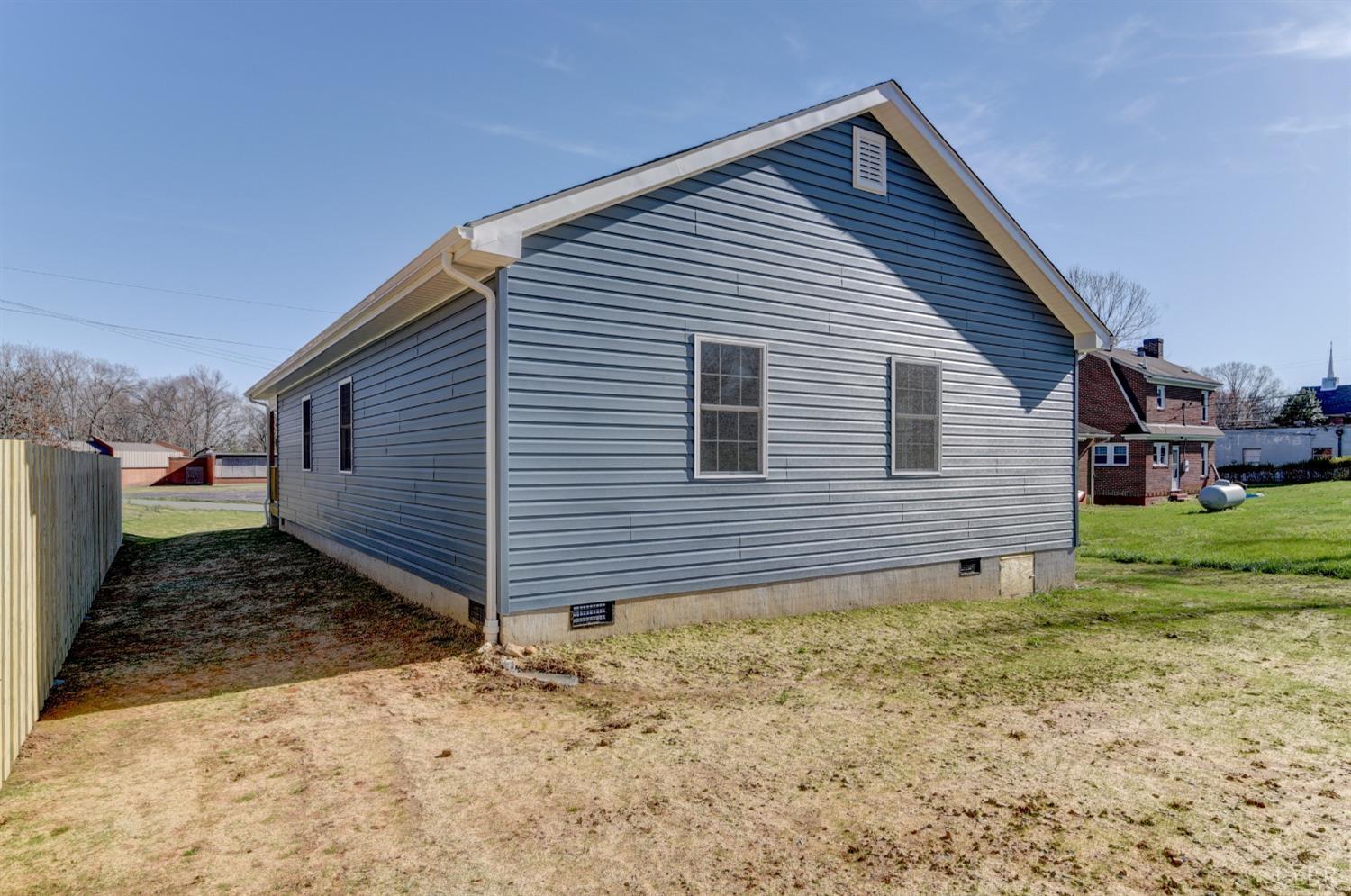 806 12th Street St, Altavista, Virginia image 33