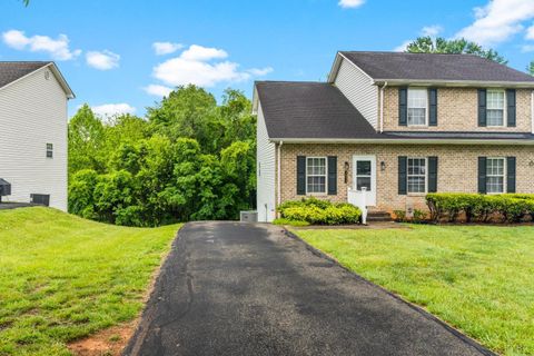 Tiny photo for 1507 Cassell Ln, Bedford, VA 24523 (MLS # 362610)