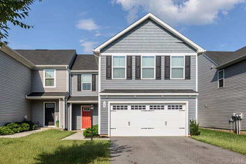 Townhouse For Sale - 142 Robinia Road<br/> Lynchburg, VA 24501