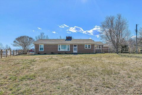 Photo of 4015 White House Road, Moneta, VA 24121 (MLS # 363463)