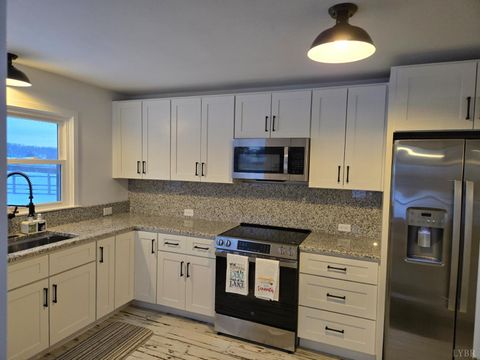 Tiny photo for 4015 White House Road, Moneta, VA 24121 (MLS # 363463)