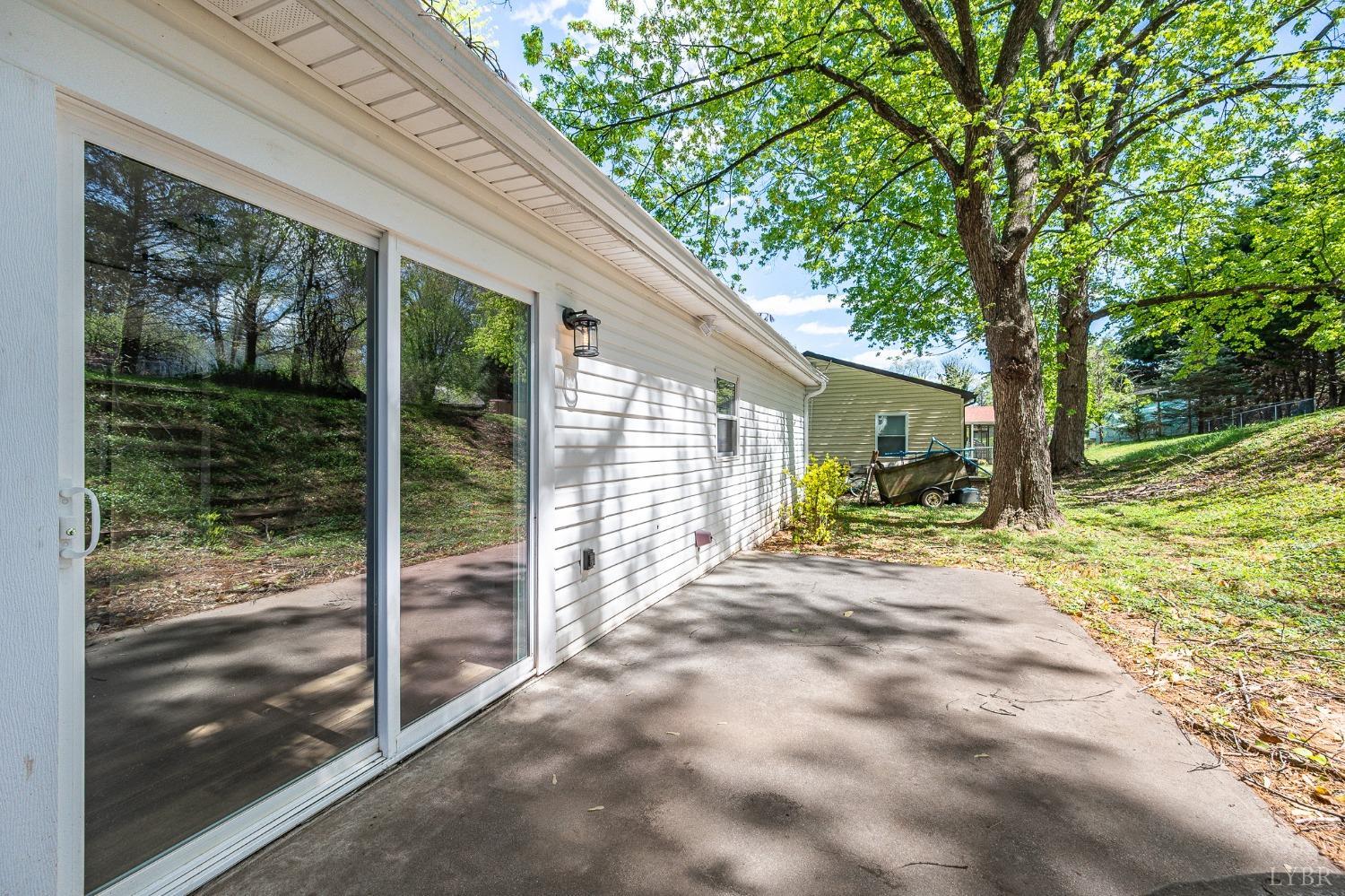 3417 Westbrook Circle, Lynchburg, Virginia image 30